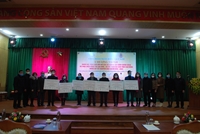 Công đoàn Ngân hàng Việt Nam trao gần 3 000 suất quà tết cho các gia đình chính sách
