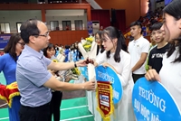 Gần 1 000 vận động viên tham gia Giải Cầu lông học sinh, sinh viên TP Hà Nội mở rộng