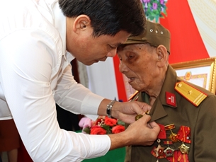 Người cựu binh 75 tuổi Đảng và kỷ niệm với Bác Hồ