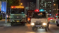 Hà Đông – Hà Nội Dàn hàng dừng đỗ, nhiều xe tải bị xử phạt