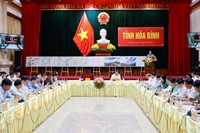 Thủ tướng Phạm Minh Chính làm việc với Ban Thường vụ Tỉnh ủy Hòa Bình